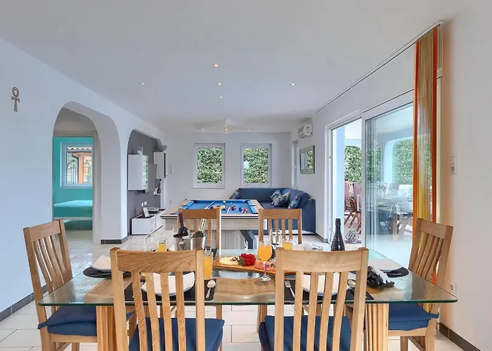 Deep Nyaraló Poreč